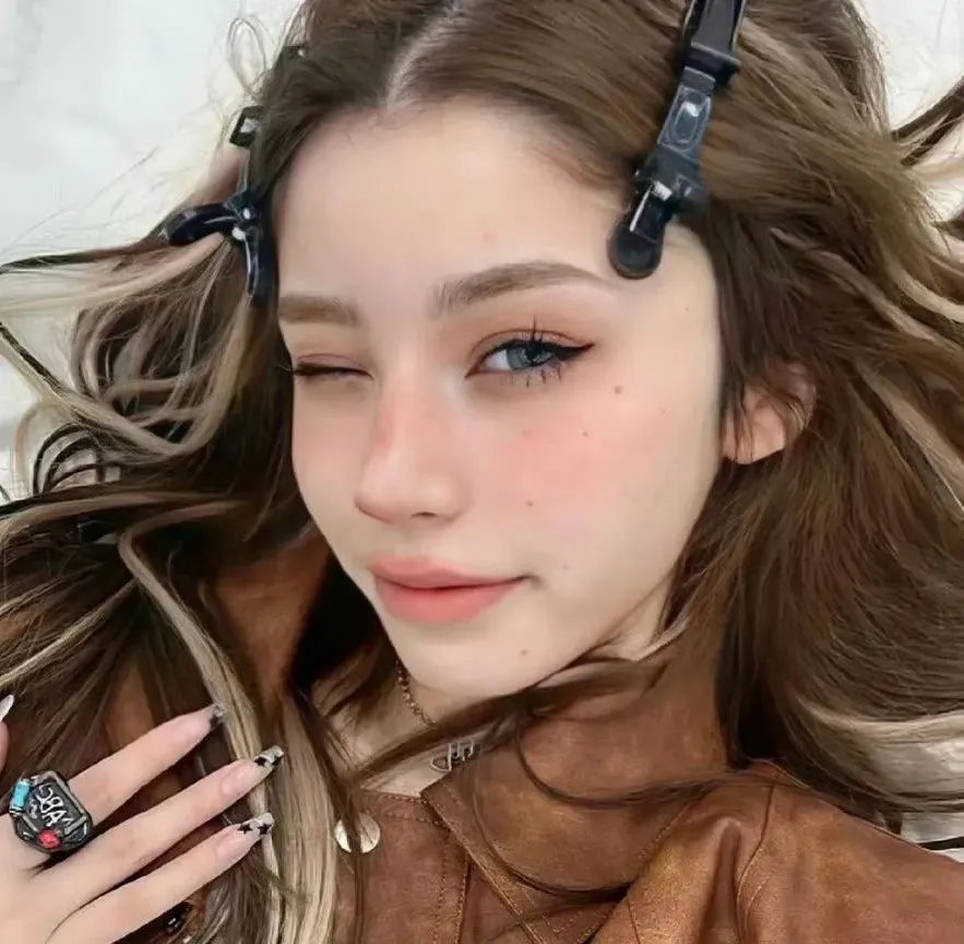 严禁嘴对嘴